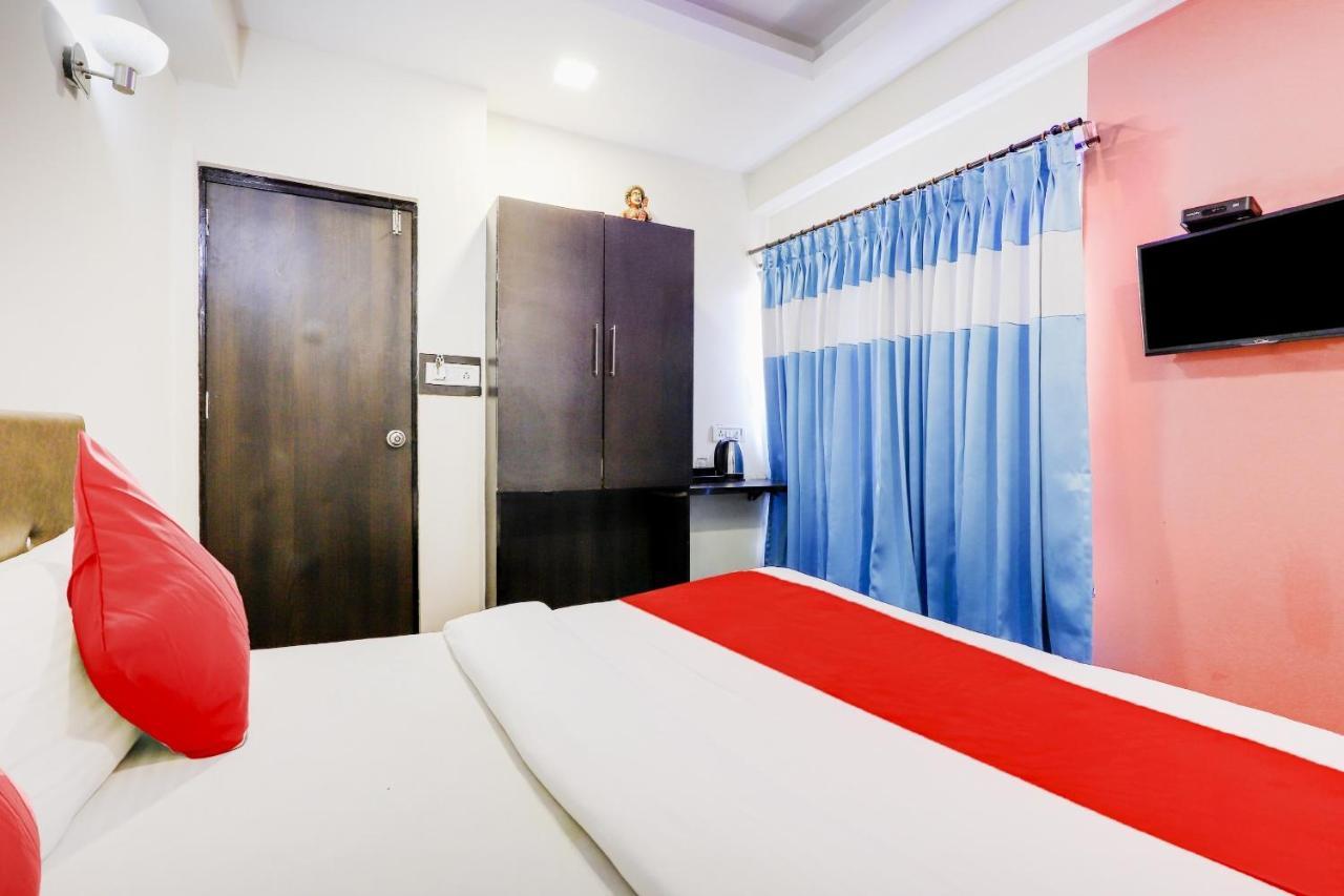 Oyo Hotel Dash Вадодара Екстер'єр фото